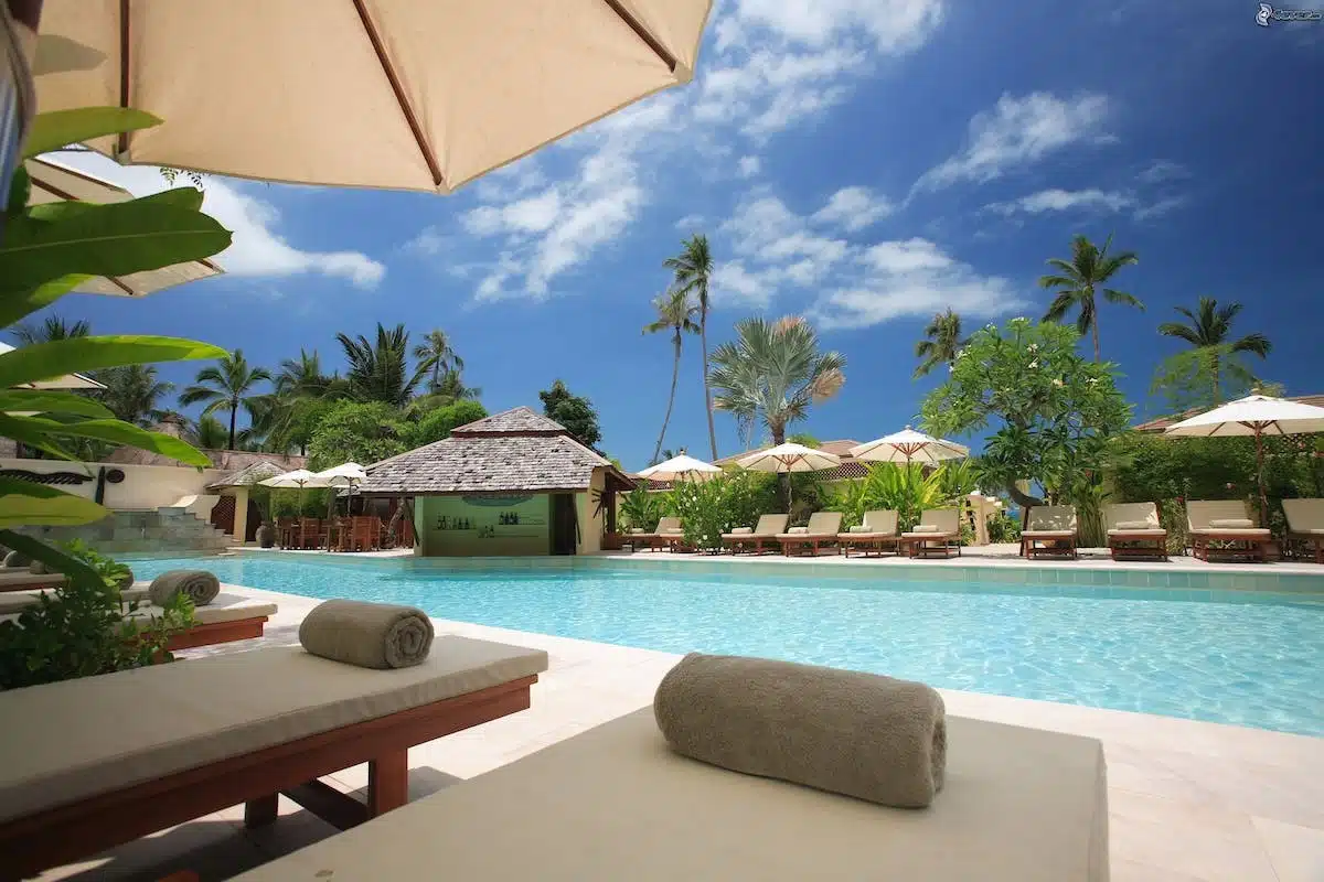 plage  hôtel