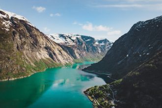Croisière dans les fjords de Norvège : ce qu'il faut savoir avant de réserver